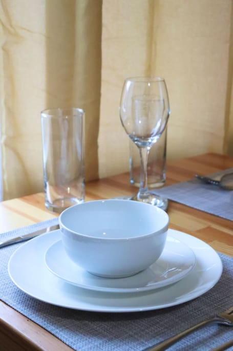 Peaceful 2 Bed House Free Wifi And Parking Apartment Leeds  Ngoại thất bức ảnh
